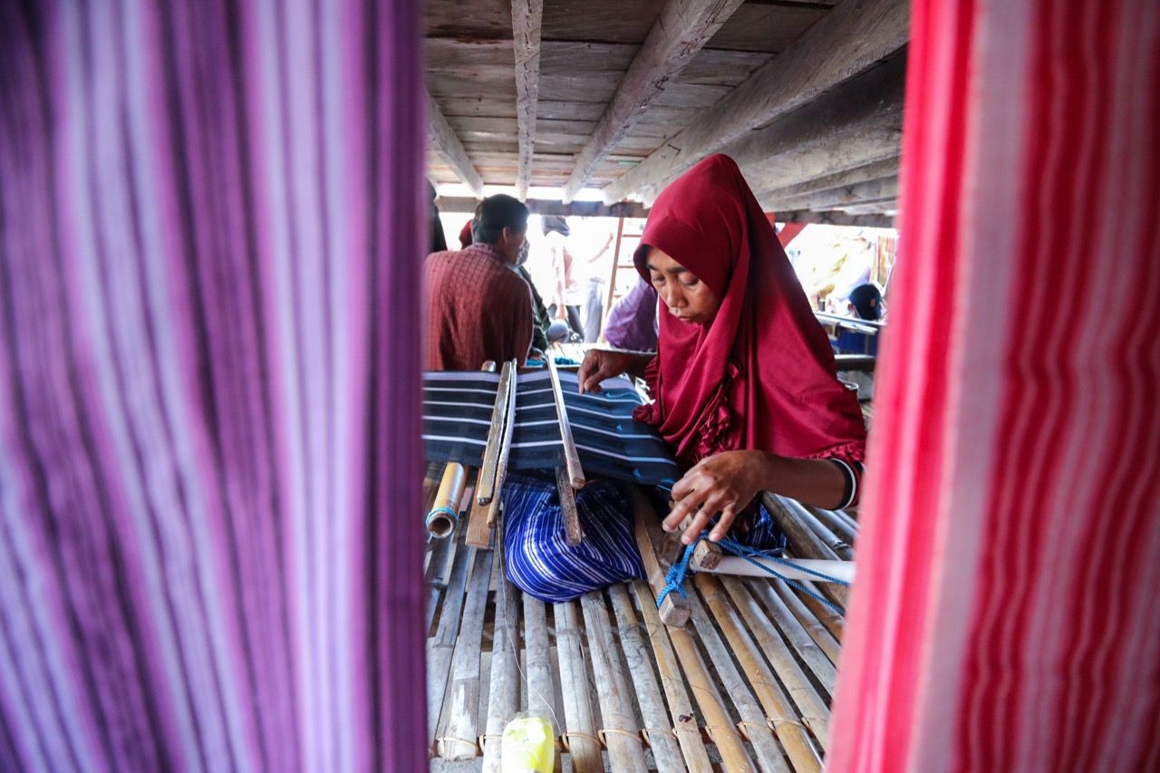 Kamohu, Tenun Asli Buton Tengah yang Sarat Tradisi Leluhur