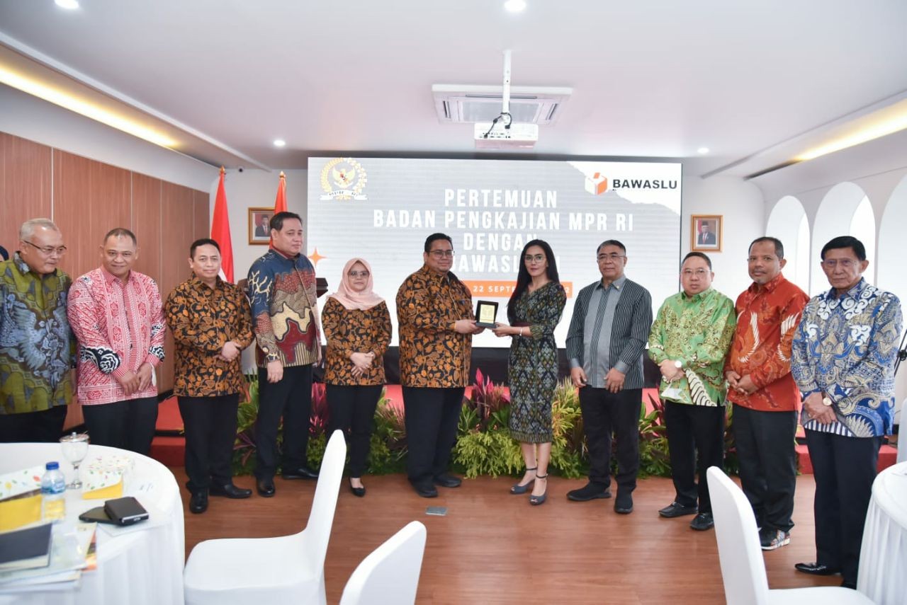 Sambangi Bawaslu RI, Badan Pengkajian MPR RI Minta Masukan Soal PPHN