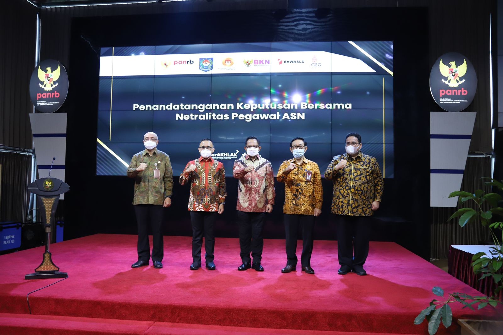 Menpan RB Sebut Negara Bisa Rugi Jika ASN Tak Netral