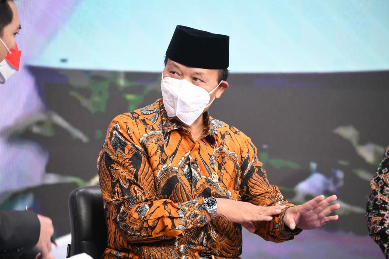 Ikhtiyar HNW Memperjuangkan Aspirasi Madrasah dan Pesantren, jadi Keputusan Raker Komisi VIII sama Menag
