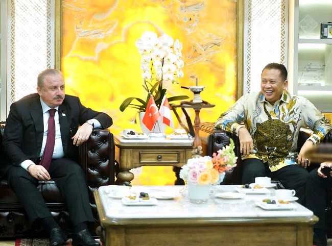 Terima Ketua Parlemen Turki, Ketua MPR RI Dukung Pembentukan Forum MPR Dunia