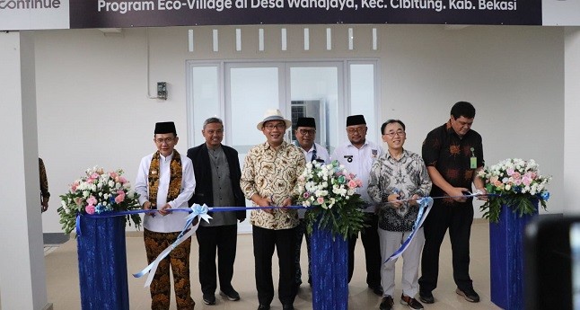 Resmikan TPS3R, Gubernur RK Berharap Permasalahan Sampah di Kabupaten Bekasi Teratasi