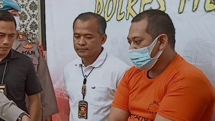 Kesal Istri Minta Cerai, Ayah di Depok Bacok Anaknya Hingga Tewas