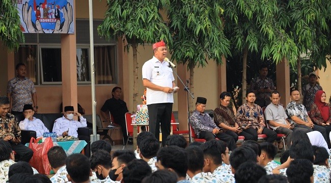 Sosialisasi Kerukunan Beragama di SMAN 22, Tri Adhianto: Jauhi Sifat Negatif dan Tawuran