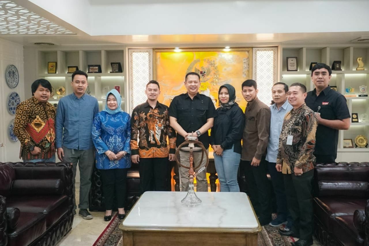 Terima Pengurus Baru Wartawan Parlemen, Ketua MPR RI Dorong Jurnalis Kaji Urgensi Masuknya Utusan Golongan ke MPR RI