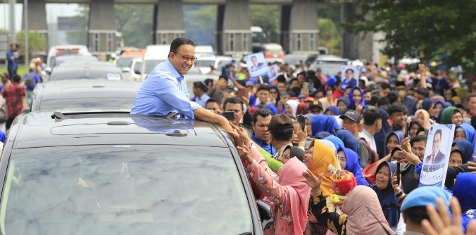 Disambut Puluhan Ribu Orang, Anies Presiden Menggema