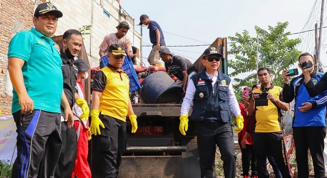 Pemkab Bekasi Siapkan Kontainer Sampah Agar Warga Tak Buang Sembarangan