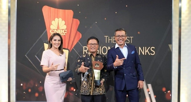 Bank DKI Raih Gelar The Strongest Big Regional Bank by Capital CNBC Indonesia Awards 2022