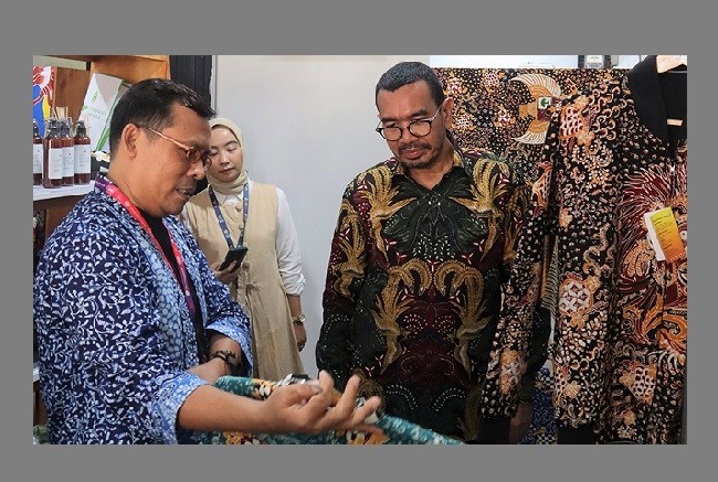UMKM Binaan Rumah BUMN SIG Rembang Ikuti Future SMEs Village