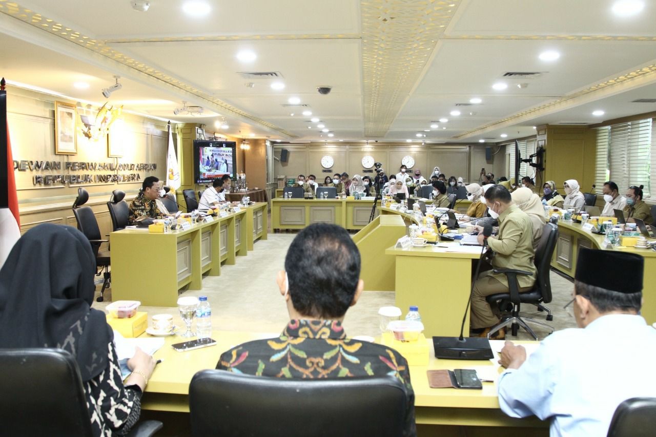 Komite III DPD RI Minta BPOM Tingkatkan Pengawasan Obat dan Makanan Di Masyarakat
