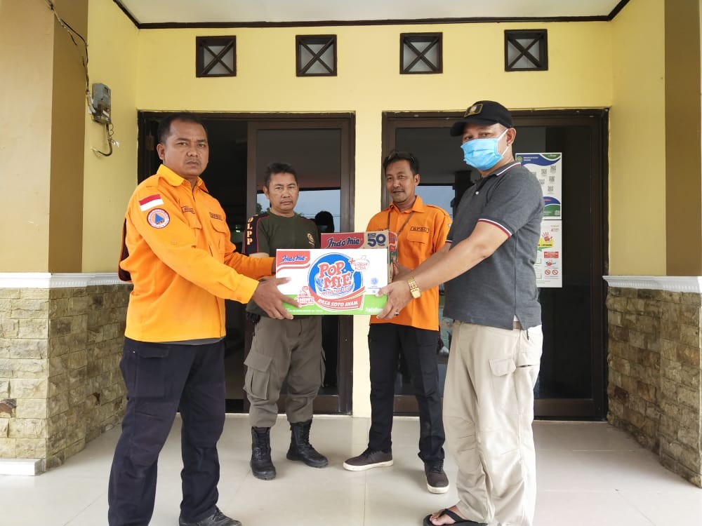BPBD Bekasi Kirim Bantuan untuk Warga Terdampak Banjir Rob di Muaragembong