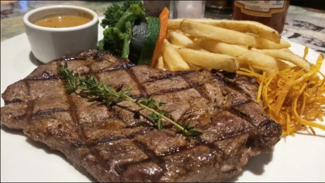 Ini Kunci Memasak Daging Steak agar Lebih Empuk  
