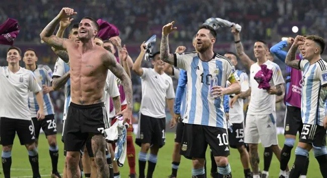 Argentina Melaju ke Perempat Final Usai Kalahkan Australia 2-1