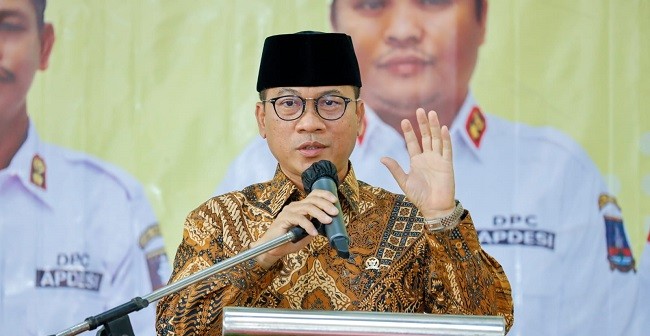 Di Pelantikan Apdesi DPC Kabupaten Serang, Yandri: Kepala Desa Harus Ikut Mengawal dan Menjaga Pembangunan