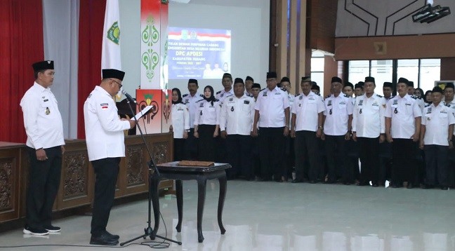 Hadiri Pelantikan DPC APDESI Subang, Kang Jimat Berharap Sinergitas dan Kerja Sama Terus Berjalan 
