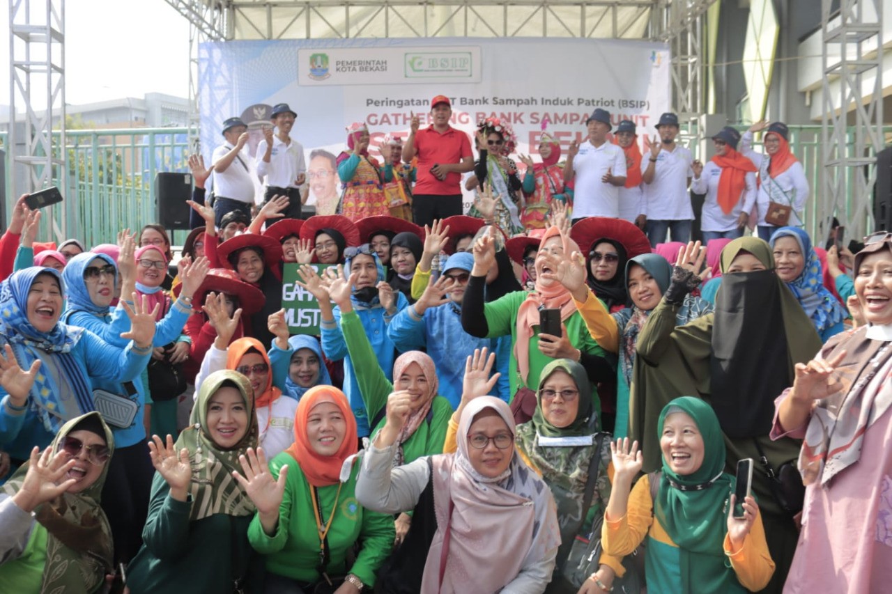 HUT ke-6 BSIP, Tri Adhianto Ajak Warga Bekasi Peduli Sampah