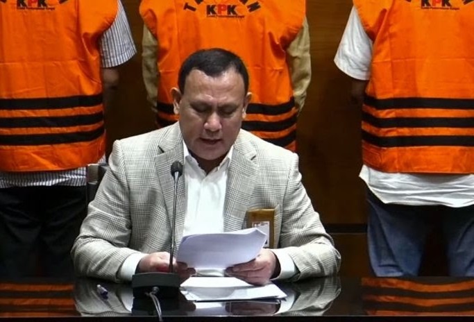 Jadi Tersangka Kasus Suap, KPK Langsung Tahan Hakim Yustisial MA Edy Wibowo