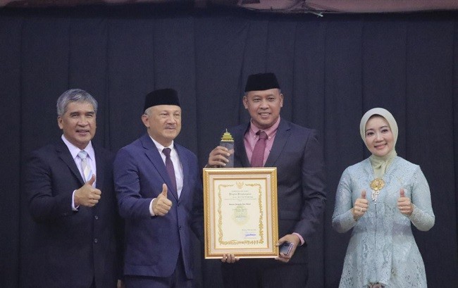 Pemkot Bekasi Raih Penghargaan Posyandu Award Provinsi Jawa Barat