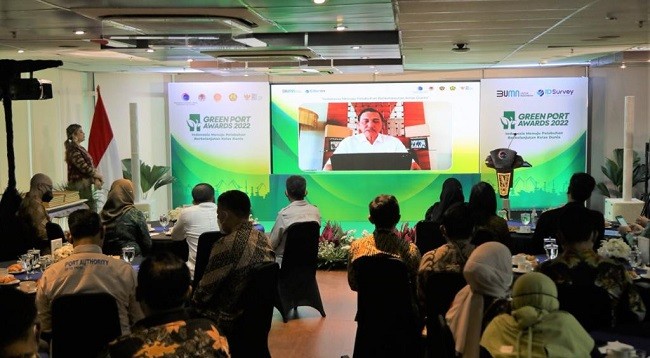 Bangun Sistem Digitalisasi dan Teknologi Ramah Lingkungan Pelabuhan Indonesia Menuju Green and Smart Port, Luhut: Lebih Efisien dan Hindari Korupsi