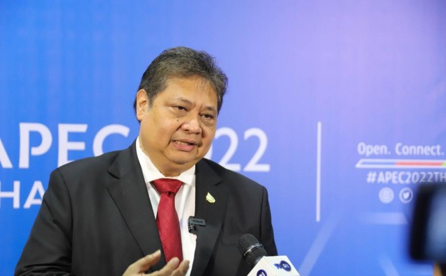 Airlangga Optimis Mampu Lewati Krisis Global, Pengamat: Benahi Data Bansos