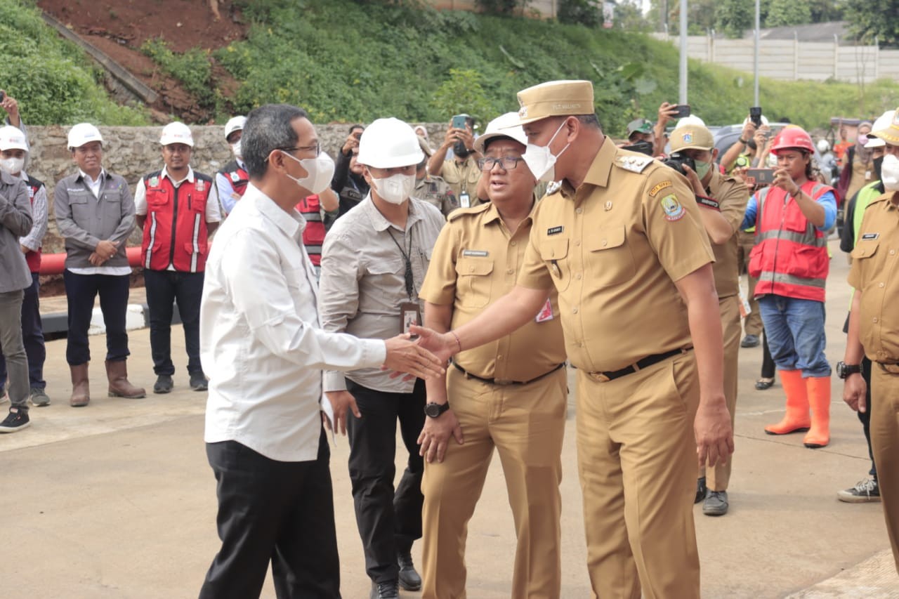 Dampingi Pj Gubernur DKI, Tri Apresiasi Fasilitas Baru TPST Bantargebang