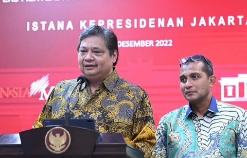 Pengamat Komunikasi Politik: Kinerja Apik Airlangga Harus Dibarengi Penetrasi Masif di Medsos