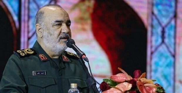 Ingatkan Charlie Hebdo, IRGC Iran: Lihatlah Nasib Salman Rushdie yang Hina Islam