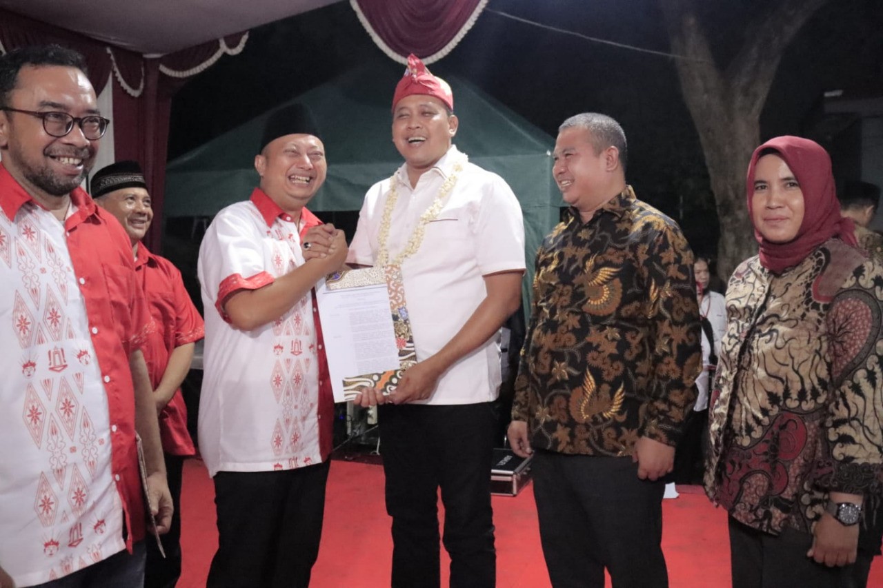 Hadiri Pelantikan RW se-Kelurahan Bintara Jaya, Ini Impian Plt Walkot Bekasi