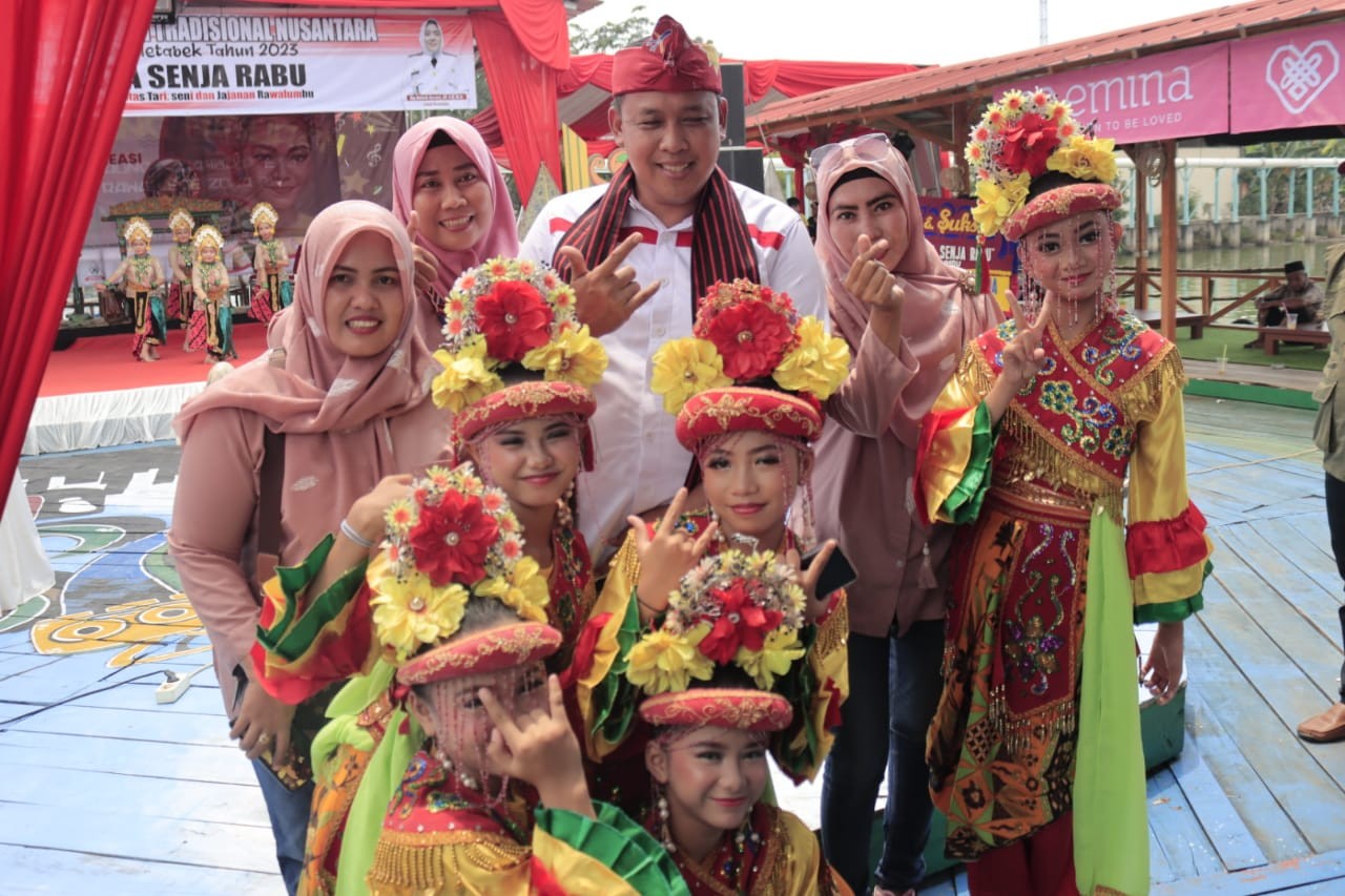 Hadiri Lomba Tari Kreasi Nusantara, Tri Adhianto: Bukti Nyata Keberagaman Budaya di Bekasi
