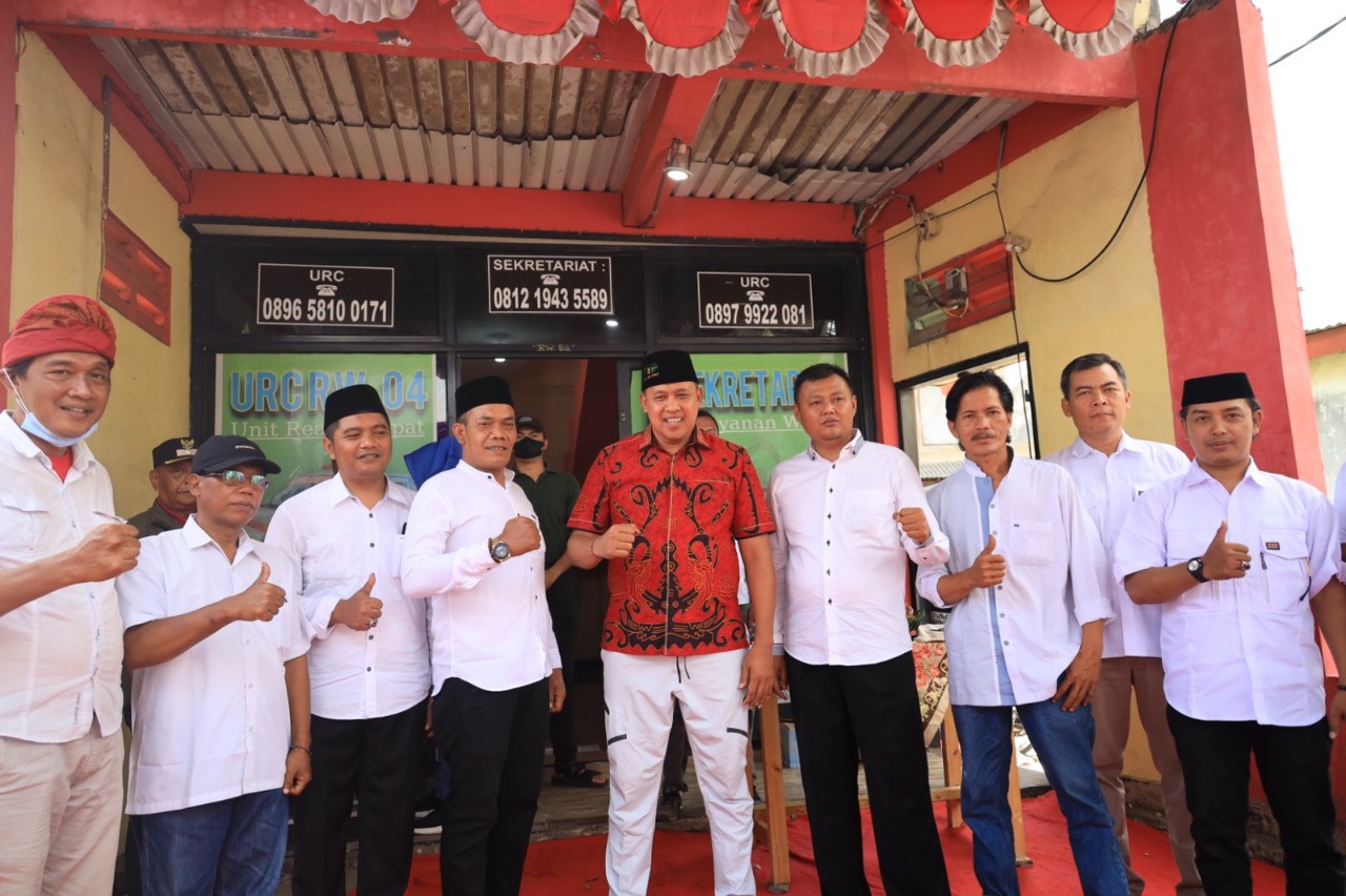 Resmikan Sekretariat RW, Tri Adhianto Harapkan Kantor Selalu Aktif