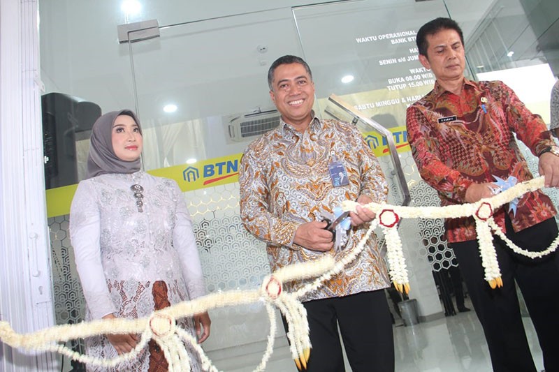 BTN Buka Cabang Syariah DI Karawang Jabar