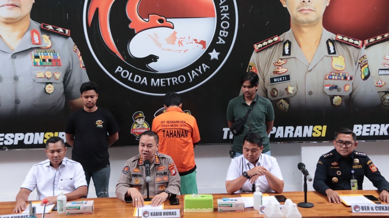 Polisi Sita 16 Liter Sabu Cair untuk Liquid Vape di Meruya