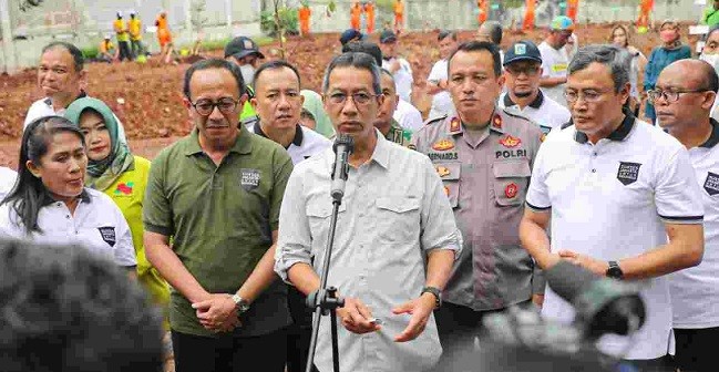 Lakukan Penghijauan, Heru Minta Jajarannya Manfaatkan Aset Pemprov  DKI
