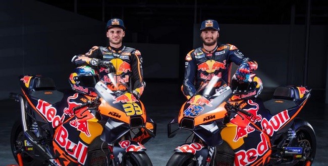 KTM Perkenalkan Dua Raidernya