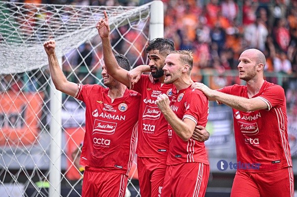Foto: Gasak Persikabo 1973, Persija Kembali ke Puncak Klasemen Menggeser Persib