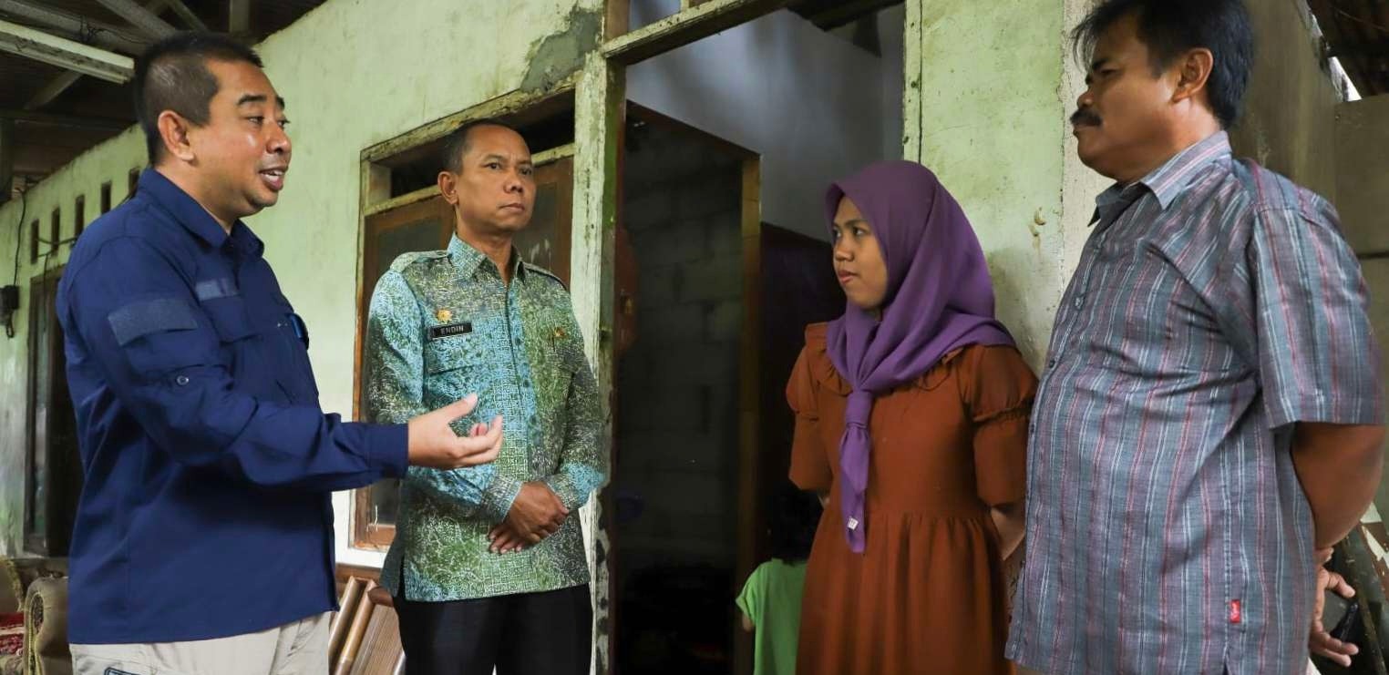 Kolaborasi dengan Dinsos, Disperkimtan Bantu Rutilahu Warga Miskin Ekstrem