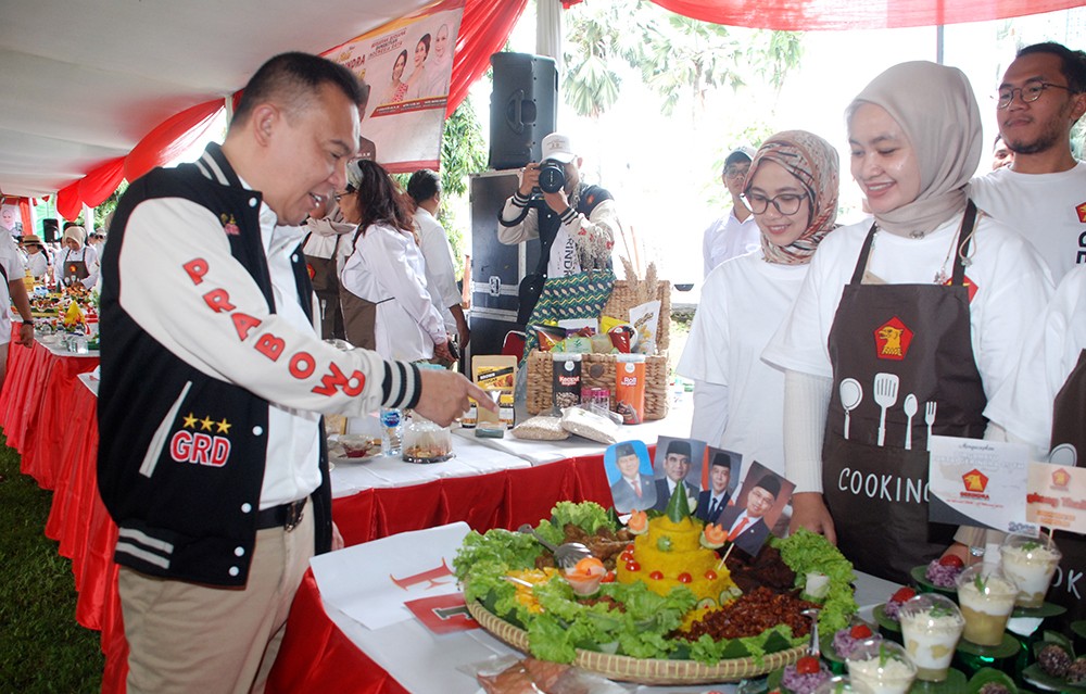 Buka Lomba Tumpeng HUT Ke-15 Gerindra di DPR