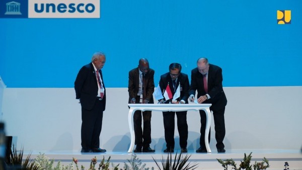 Pemerintah Indonesia, WWC, dan UNESCO Teken Kerja Sama Penyelenggaraan World Water Forum ke-10