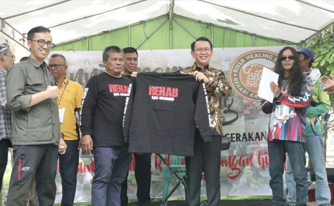 Komunitas Rehab Kali Cikarang Bakal Bikin Sekolah Sungai