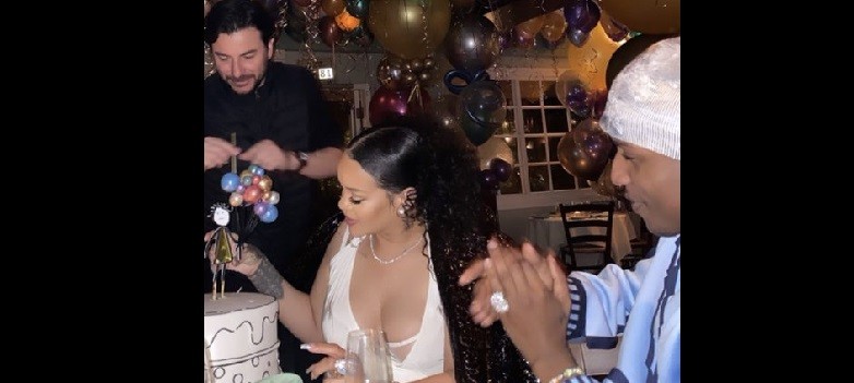 Rihanna Rayakan Milad ke-35 Bersama A$AP Rocky dan keluarga