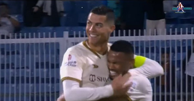 Ayman Yahya Nangis Bahagia Bisa Berikan Assist ke Cristiano Ronaldo  