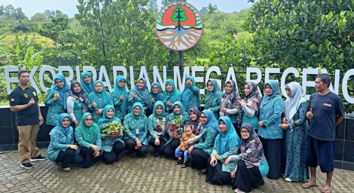 PKK Kabupaten Bekasi Lakukan Recheking 6 Besar Lomba Pemanfaatan Pekarangan
