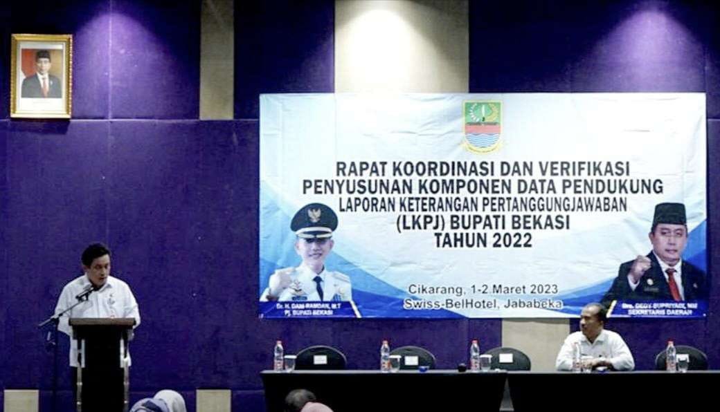 Sekda Minta Jajarannya Cermat dalam Verifikasi LKPJ Bupati Bekasi 