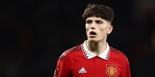Manchester United Puji Garnacho yang Tak Kenal Takut