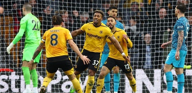 Wolverhampton Menang Tipis dari Tottenham Hotspur