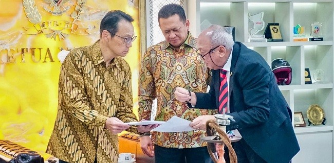 Terima Dubes Jepang, Ketua MPR RI Ajak Kembangkan Sport Automotive Diplomatic 