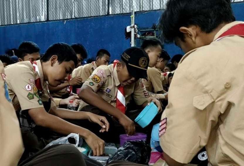 Ribuan Pelajar Tambun Utara Makan Ikan Bersama, Ini Pejelasan Camat Najmuddin