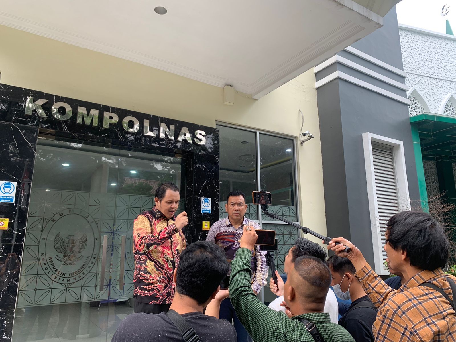 Datangi Kompolnas, KPMH: Jangan Berikan Ruang Pengemplang Investasi Asing