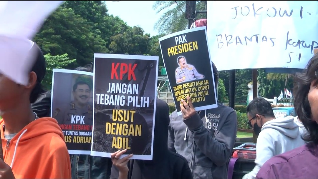 Presiden Jokowi Diminta Turun Tangan  Soal Dugaan Suap Tambang Ilegal yang Seret Nama Kabareskrim