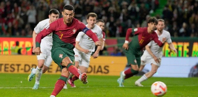 Bantai Liechtenstein 4-0, Ronaldo Sumbang 2 Gol untuk Timnas Portugal